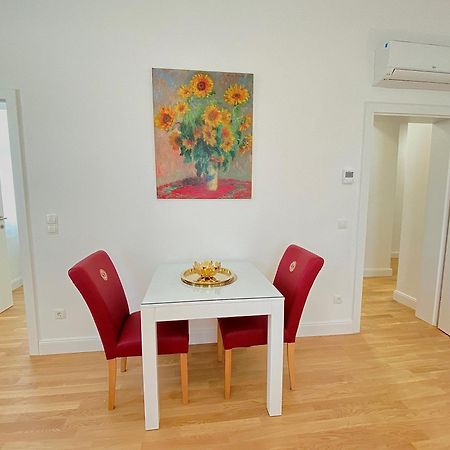 Steiner Residences Vienna Reumannplatz Стая снимка